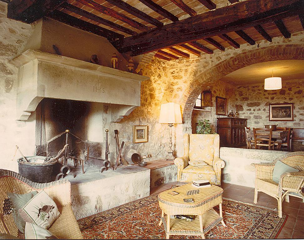 Pieve Di Caminino Historic Farm Villa Podere Caminino Room photo